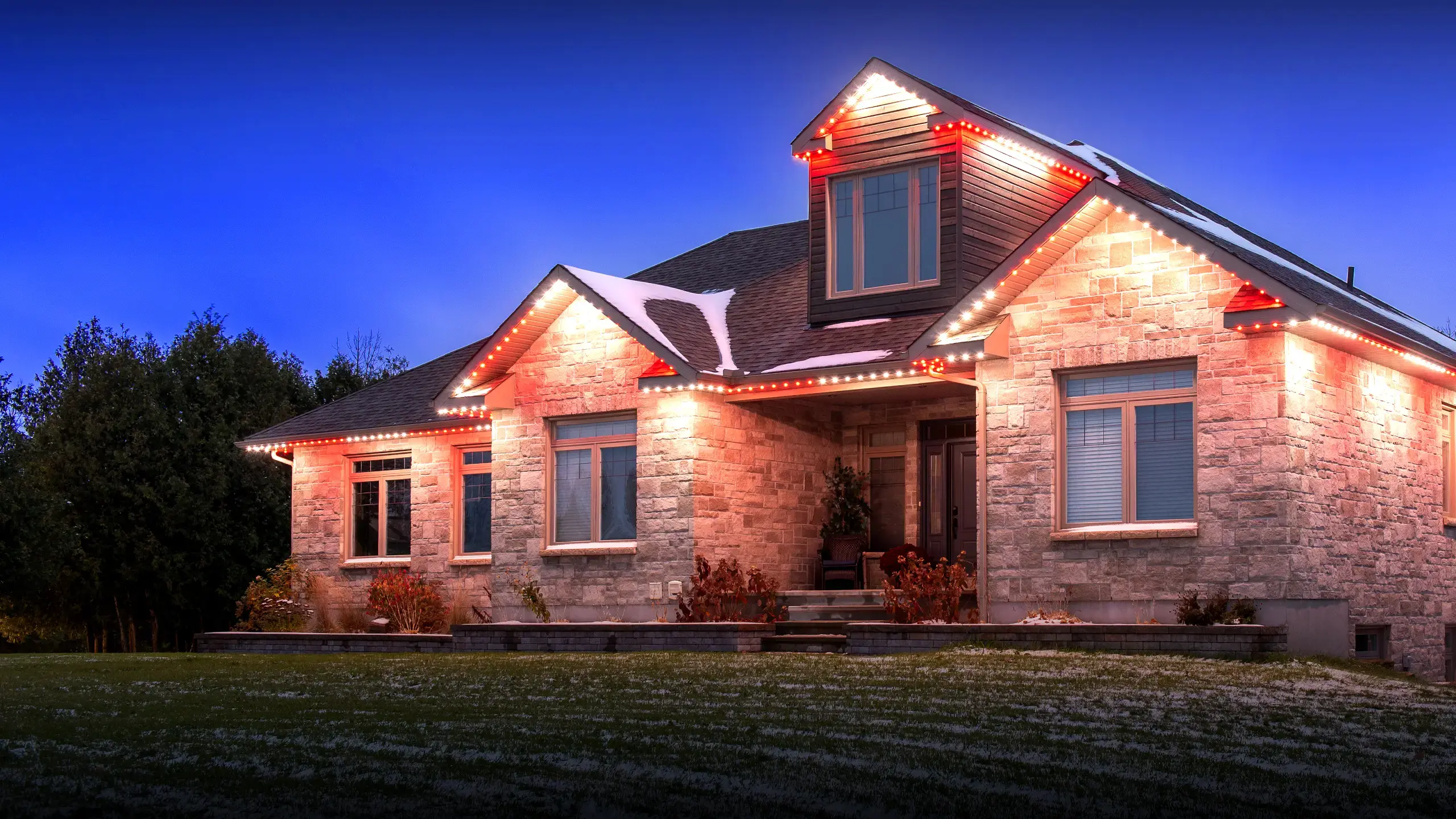 home-red-white