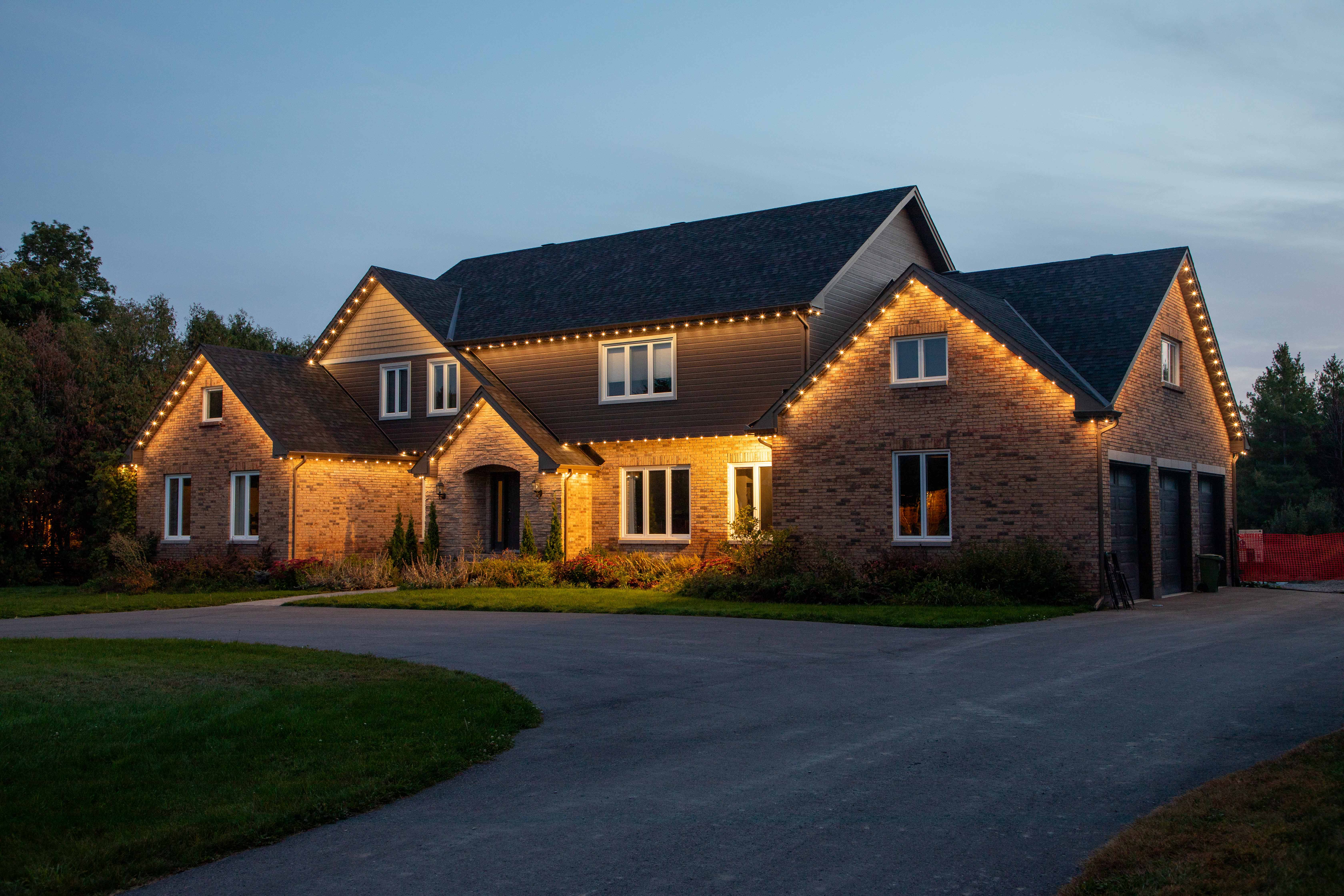 Discreetly installed smart lighting illuminating architectural features